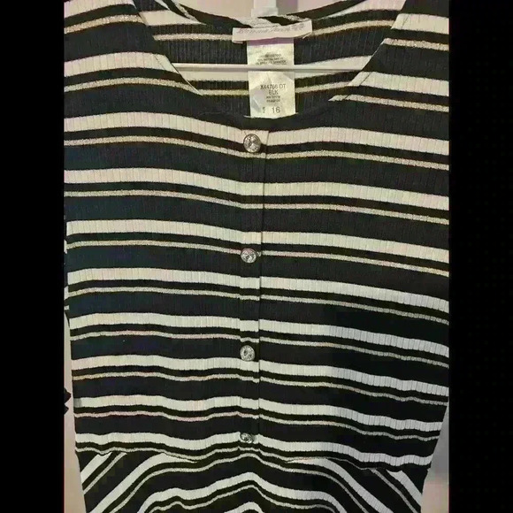 Bonnie Jean Black and White Striped Dress with Puff Sleeves - Picture 4 of 5